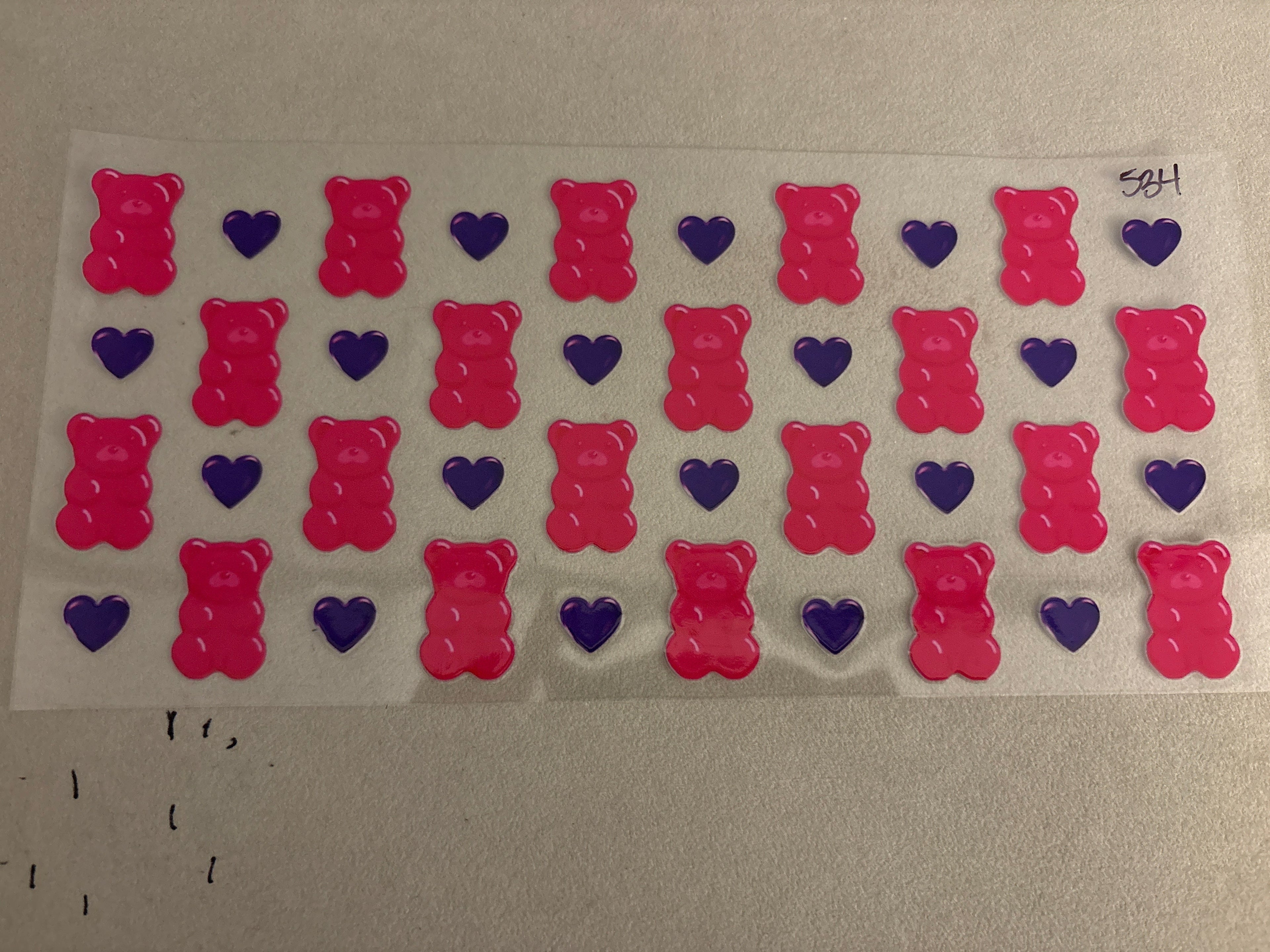 534 gummy bears